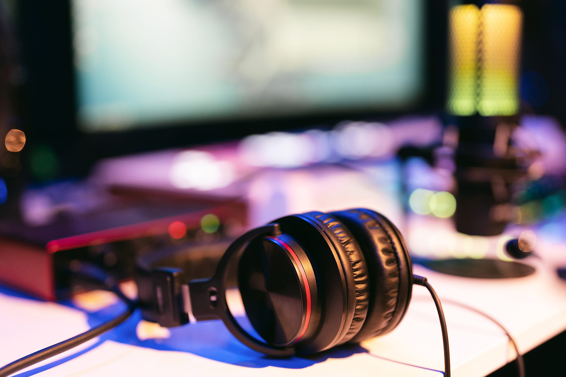 The Best Sponsorship Strategies for Small Podcasters